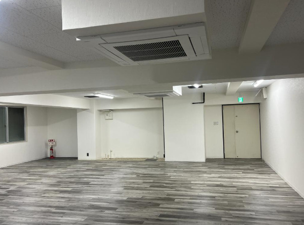 大阪市中央区平野町１丁目の事務所の内装