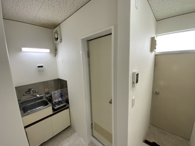 ハイツ神大寺のキッチン|退去前につき、前回募集時のお写真です。