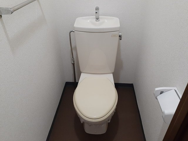 新横浜ＦＳビルのトイレ