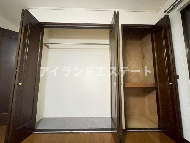 八雲テラスハウス　ネット無料　ペット相談　3方角部屋の収納