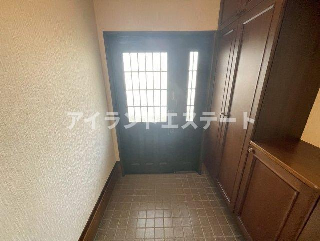 八雲テラスハウス　ネット無料　ペット相談　3方角部屋の玄関