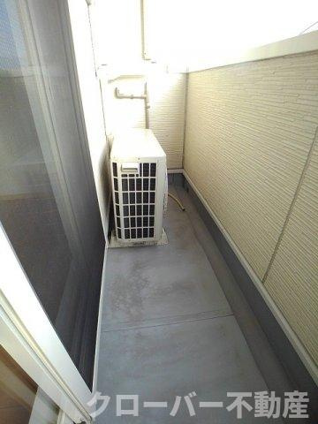 ニューコスモスのバルコニー