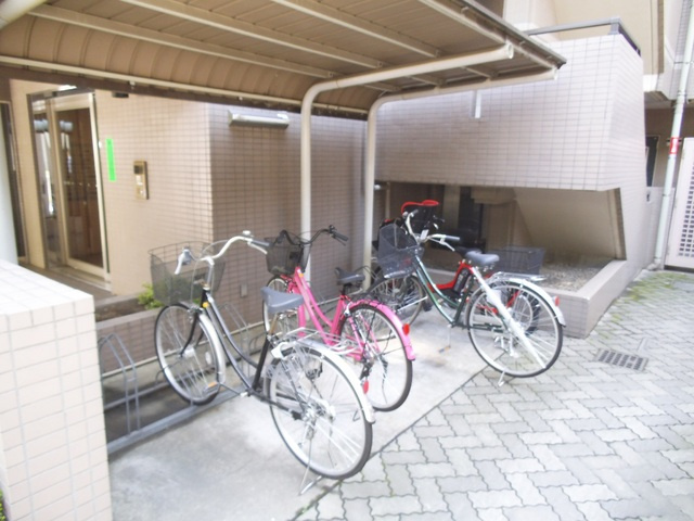 ベルタス舟渡のその他共用部分|整理された自転車置場♪