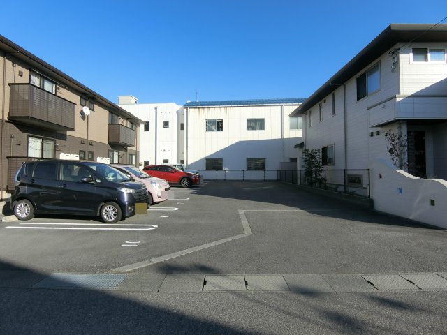 フェリオの駐車場