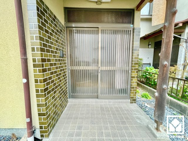 宇治市槇島町吹前の玄関