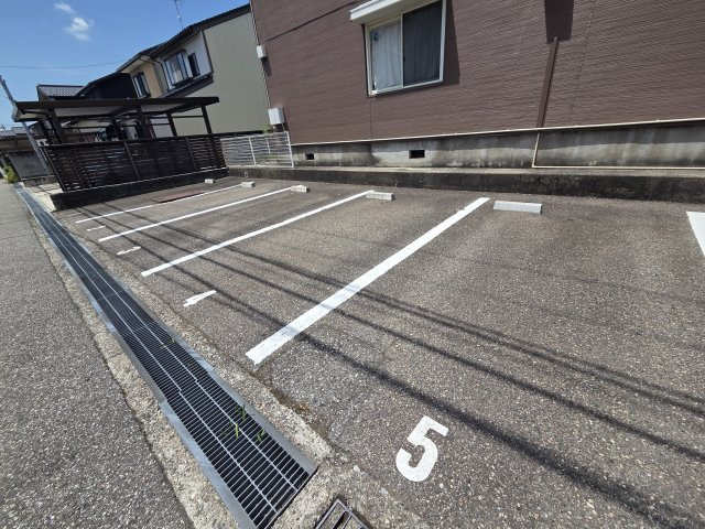 セジュールすばる　Ａの駐車場