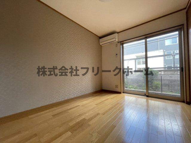 ペルシアーナ三鷹台の寝室