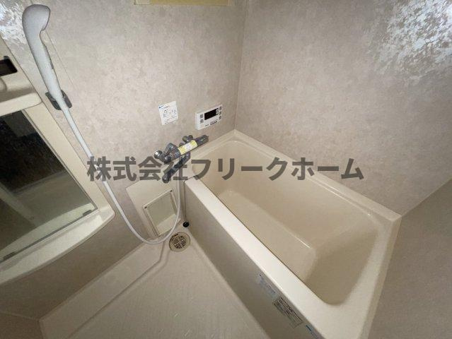 ペルシアーナ三鷹台の浴室