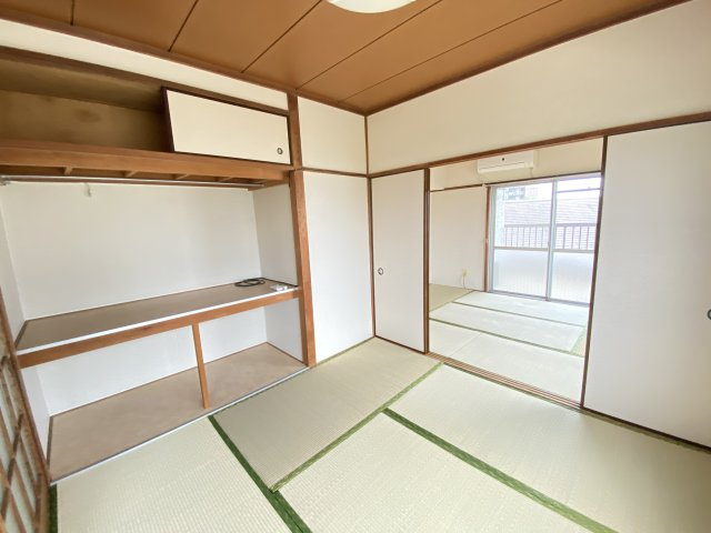 松川建設ビルの和室