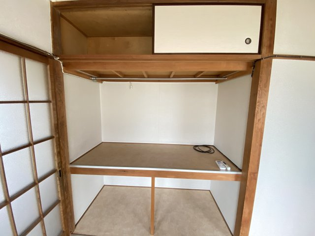 松川建設ビルの収納