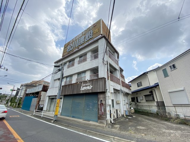 松川建設ビルの外観