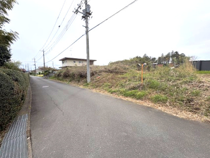 東松山市上唐子　土地59坪の前面道路含む現地写真|東側幅員約4.5ｍ公道に約9.26ｍ接道