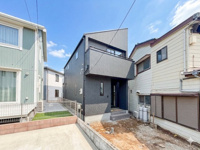 --洗練の黒×木の温もり--泉区中田東４丁目新築戸建の画像