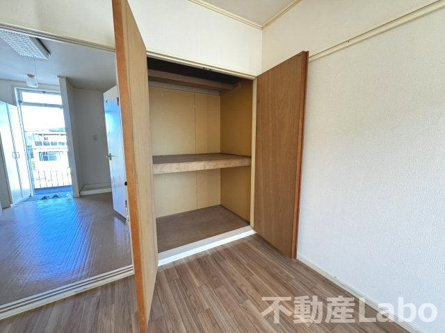 西ハイツの収納
