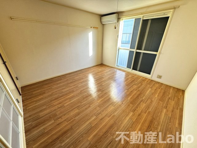 西ハイツの内装