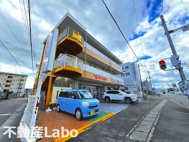 ハッピーハイツ北島の外観