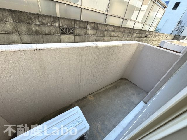 レインボーハウスのバルコニー