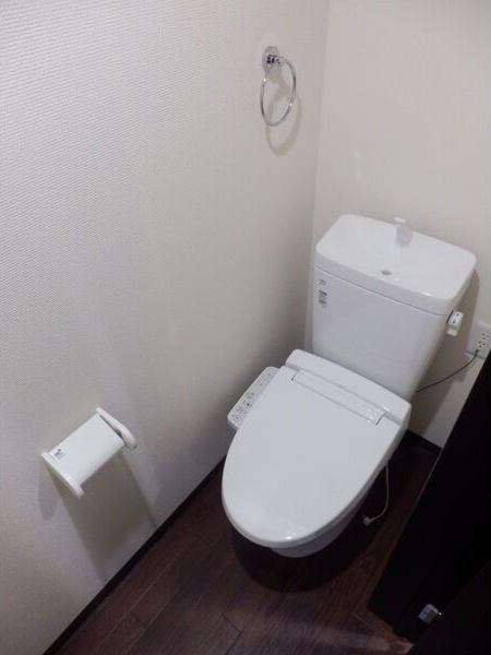 Ampio志賀本通のトイレ