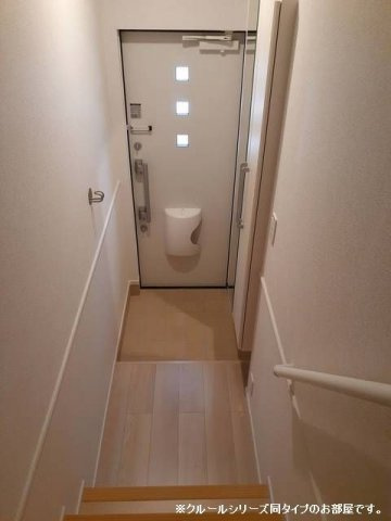 ニューサンライズの玄関|収納もある玄関です