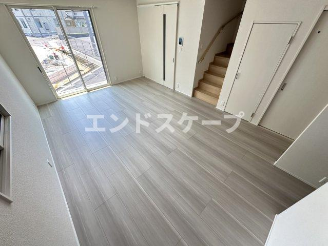 アルフェッカFの居間・リビング|高崎、前橋のお部屋探しはエンドスケープまで！お客様の理想お聞かせ下さい♪