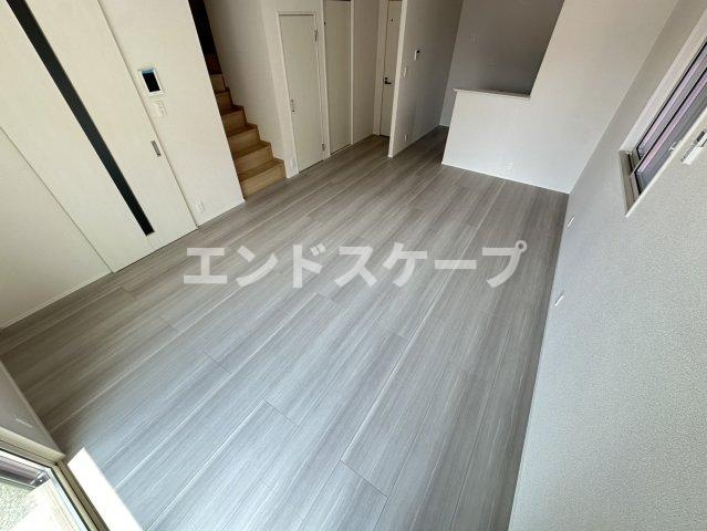 アルフェッカFの居間・リビング|高崎、前橋のお部屋探しはエンドスケープまで！お客様の理想お聞かせ下さい♪