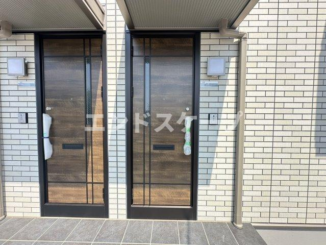 アルフェッカFの玄関|高崎、前橋のお部屋探しはエンドスケープまで！お客様の理想お聞かせ下さい♪
