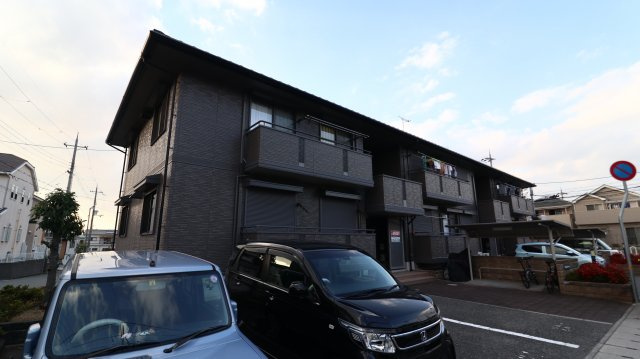 グランディールの外観