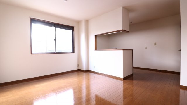 グランディールの居間・リビング