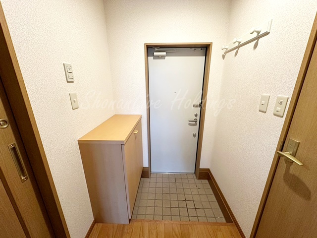 パルティータの玄関