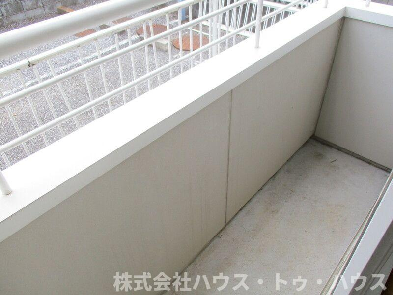ペリカンホームズのバルコニー