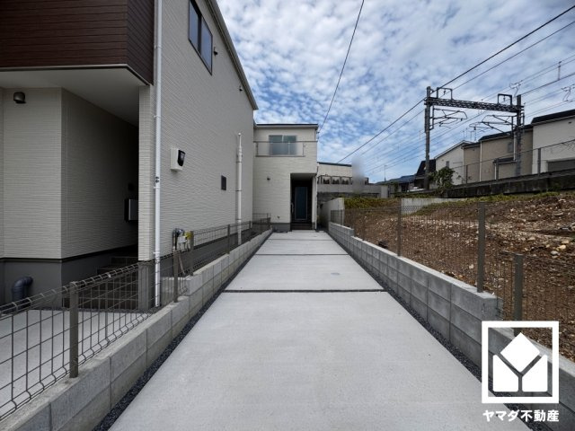 宇治市羽拍子町　2期　3号地の駐車場