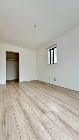 東野4丁目の洋室