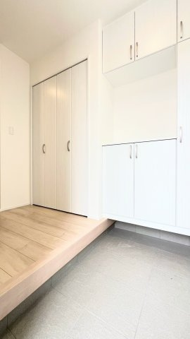 東野4丁目の玄関