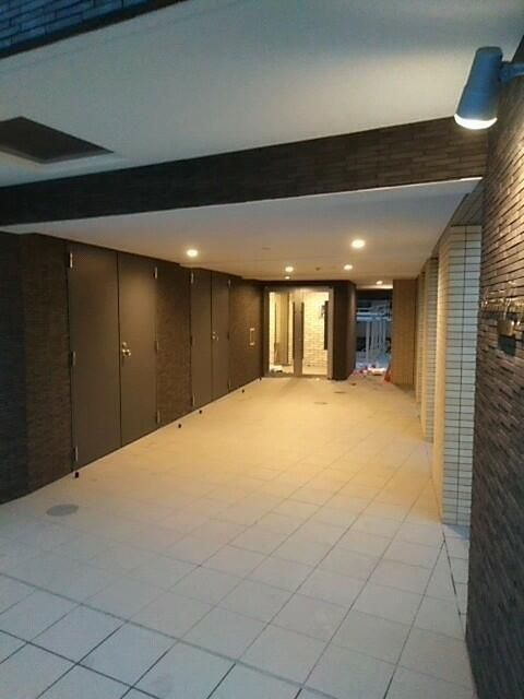 アイランダー駒込のエントランス