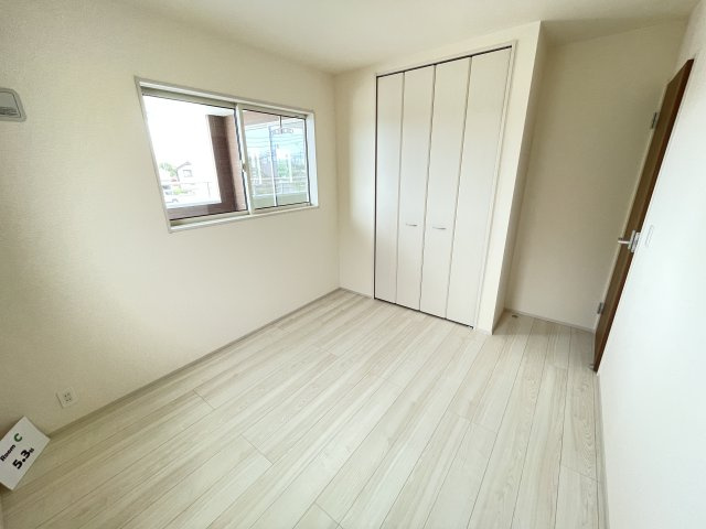 高崎市新町第８（全9棟）2号棟の洋室