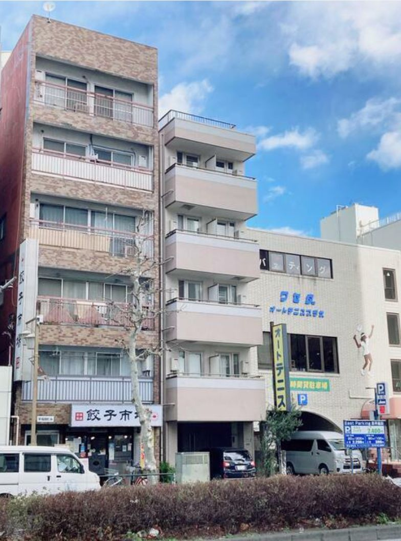 早稲田ハウスの外観