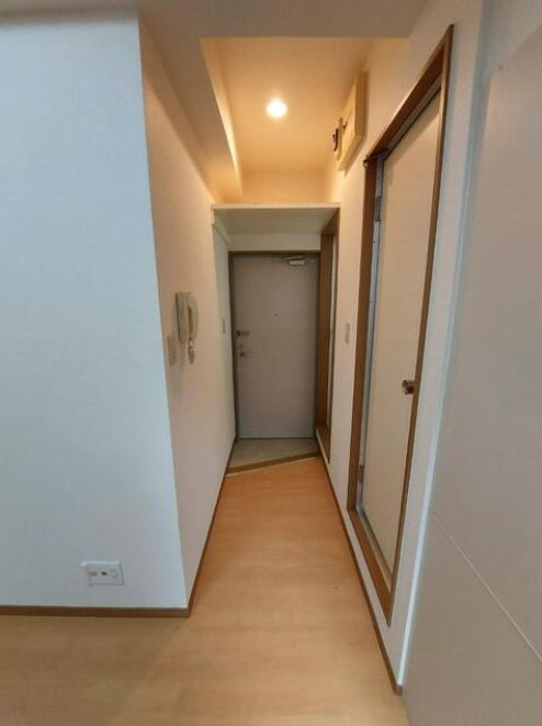 早稲田ハウスの玄関|玄関