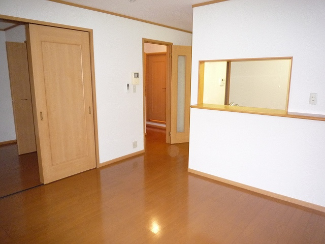 サンリットガーデンBの居間・リビング