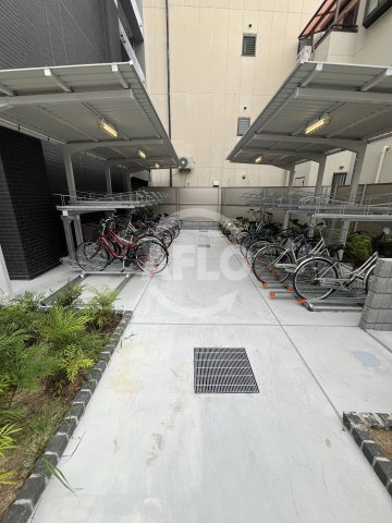 エスリードレジデンス東三国デュオの設備|エスリードレジデンス東三国デュオ　駐輪場