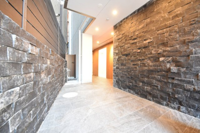 【エントランス】 | Glicina神戸三宮