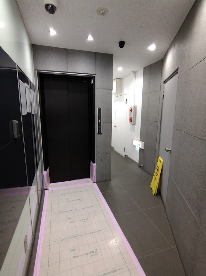 渋谷三丁目ＴＲビルのロビー