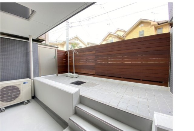 Beverly Homes 豊島園のバルコニー