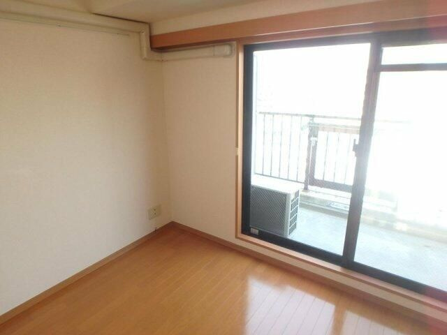 プレール大塚北の居間・リビング