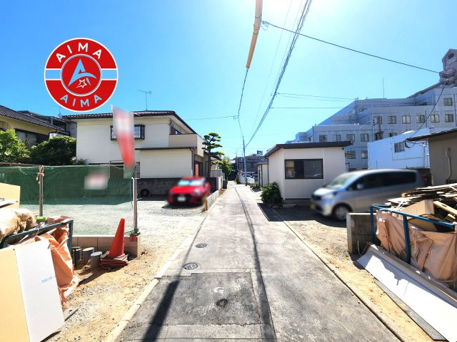 福岡市城南区鳥飼6丁目第1-2棟（1号棟）　の前面道路含む現地写真|前面道路です。