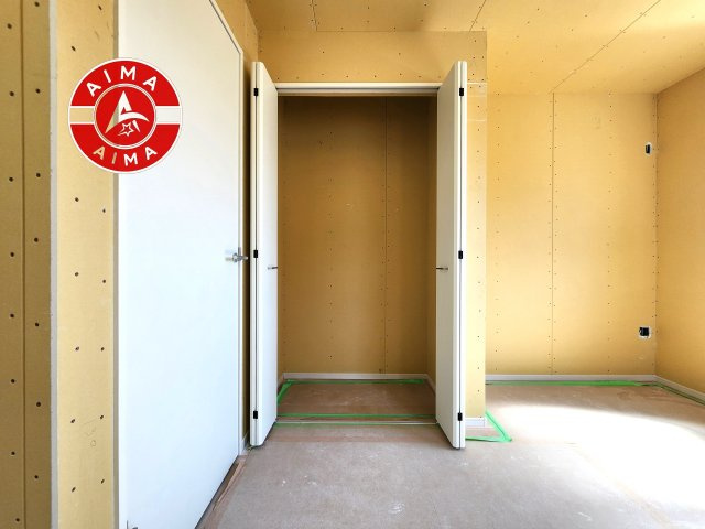 福岡市城南区鳥飼6丁目第1-2棟（1号棟）　の内観：施工例|収納には困りません。