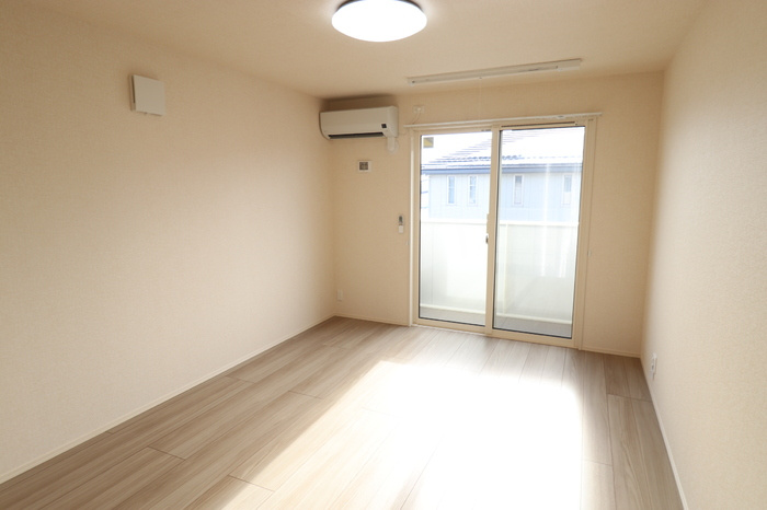 カンパーレ　Hの居間・リビング