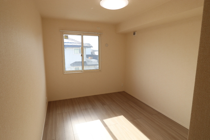 カンパーレ　Hの洋室