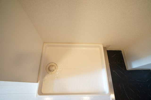 【設備】 | クレセントヒル | 室内洗濯機置き場です
