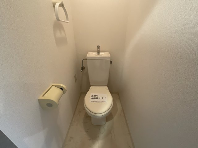 【玄関】 | クレセントヒル | きれいな玄関です