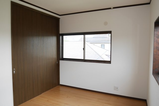 朝倉市小田　中古住宅の洋室